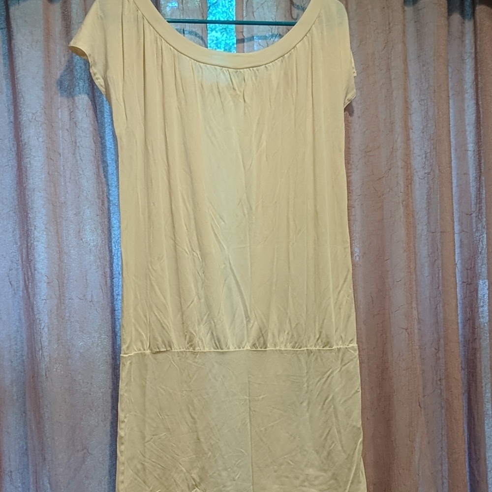 Cream Dress - Picture 4 of 4